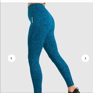 Gymshark Adapt Animal Leggings | size S | teal